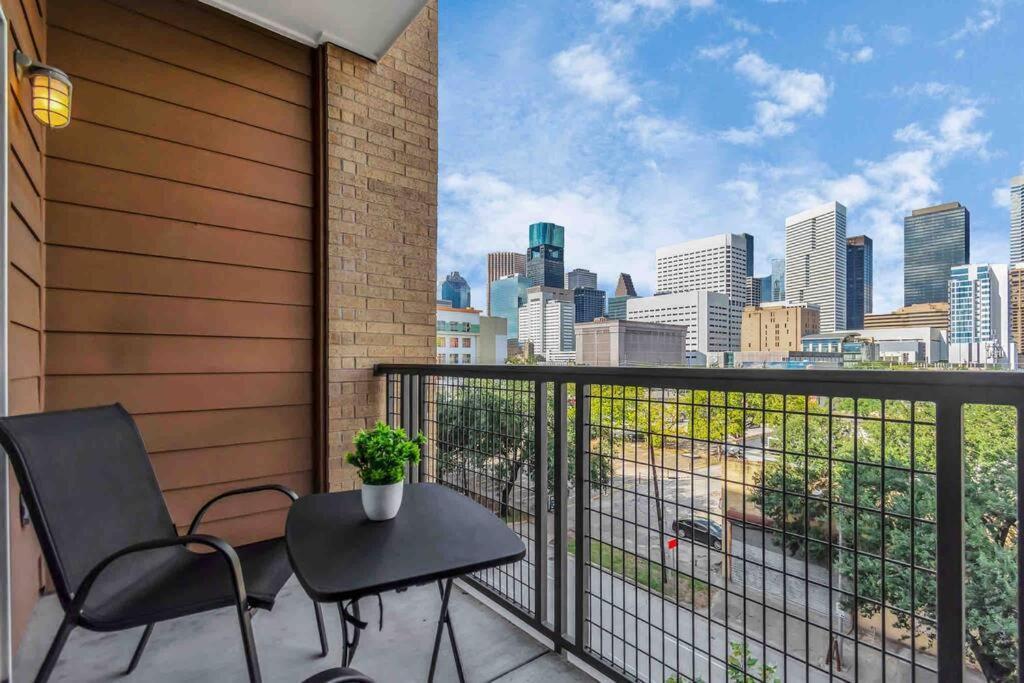 Htown Downtown Oasis Daire Houston Dış mekan fotoğraf